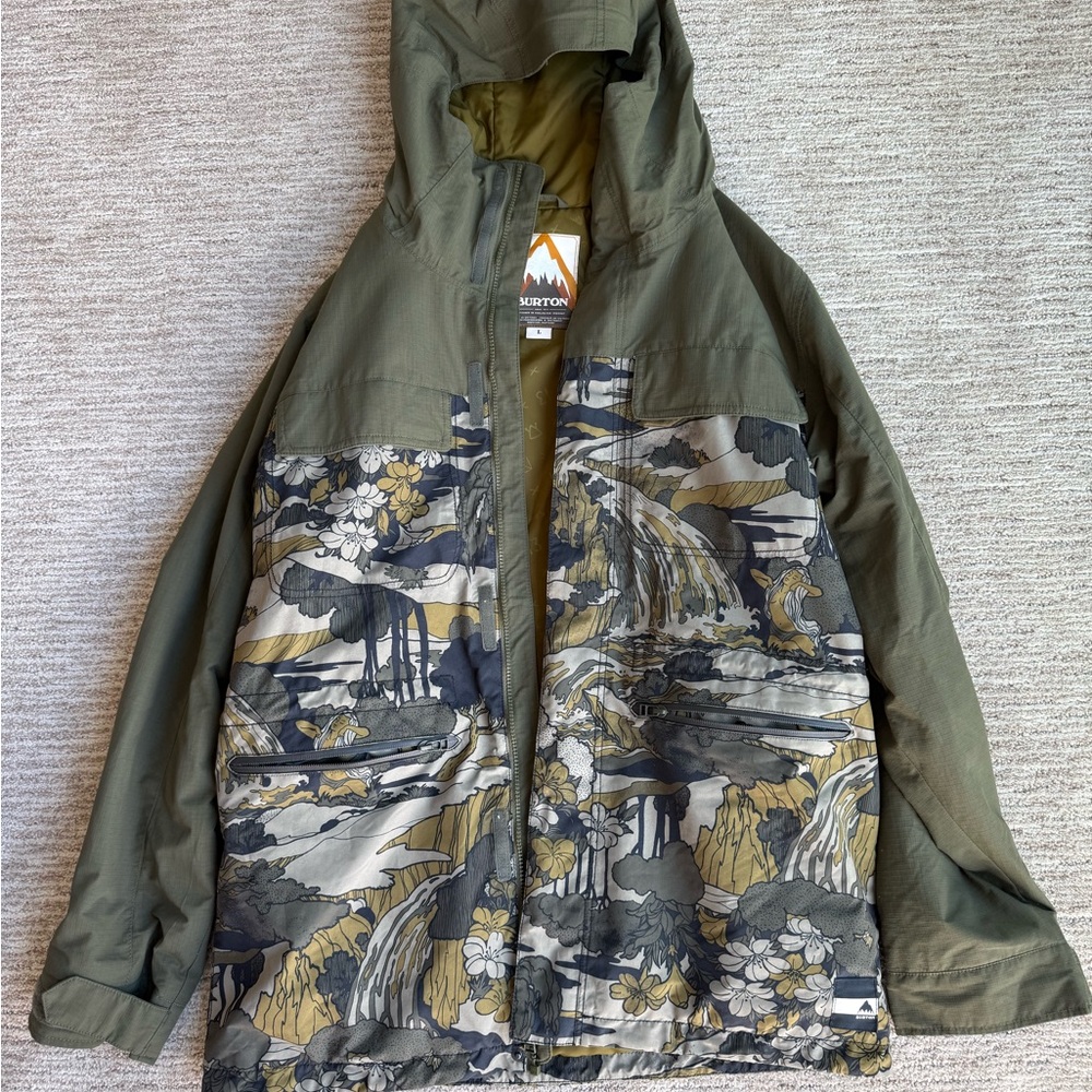 Burton Green and Gray Ski & Snowboard Jacket